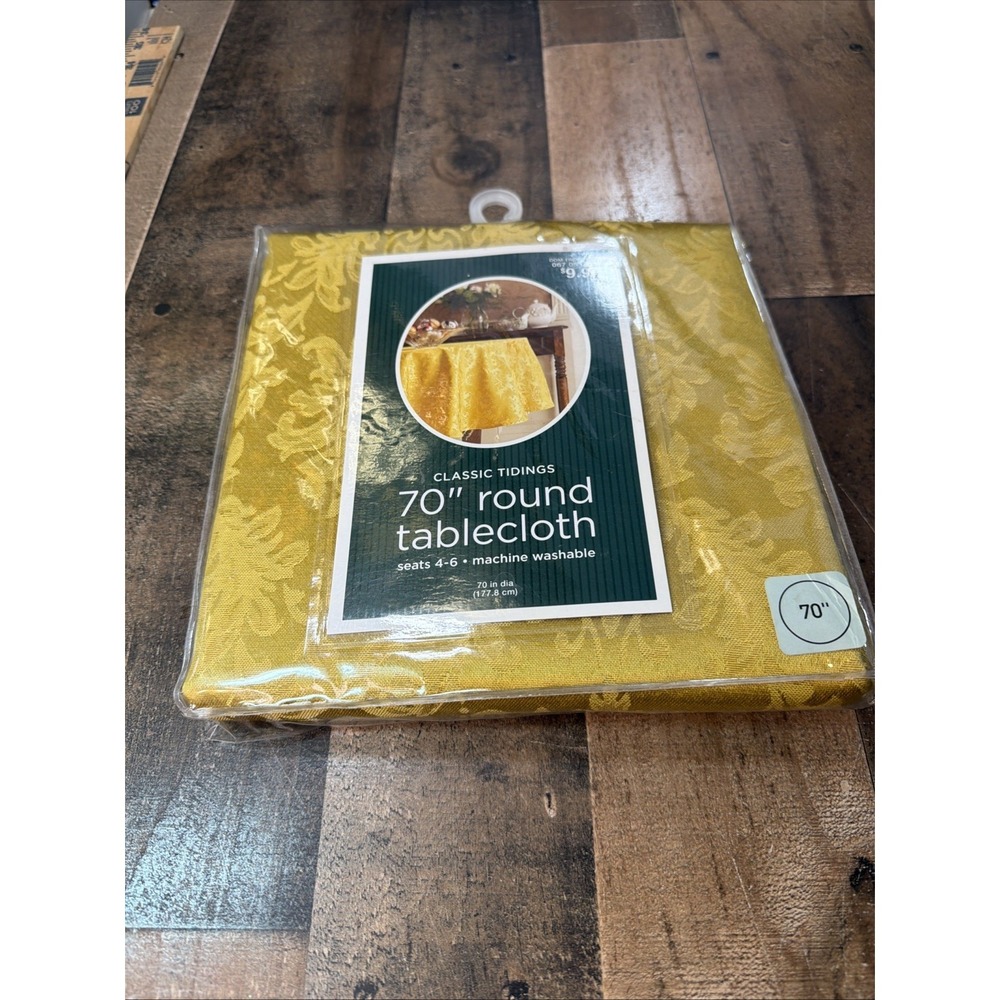 Target Gold Round Tablecloth 70" Round Cotton Polyester‎ Christmas Holiday 2007